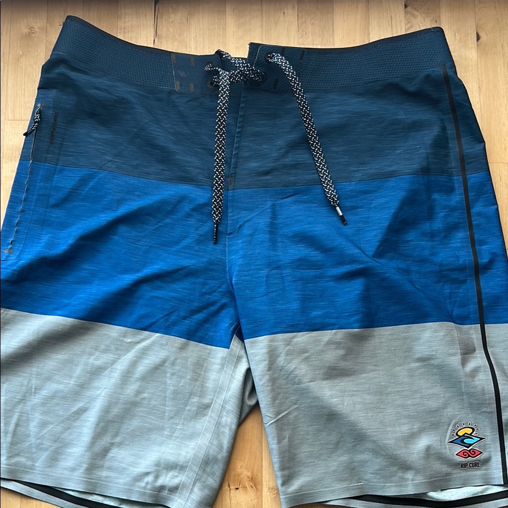 EUC! Rip Curl Swim Shorts